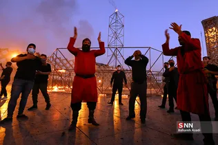 خیمه سوزان عصر عاشورا در میدان امام حسین
