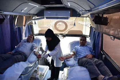 دانشگاهیان دانشگاه علوم پزشکی شیراز ۳۰ لیتر خون اهدا کردند
