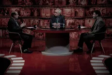 ذائقه مخاطب ایرانی به فیلم مجانی عادت کرده / نمایش خانگی «خیانت» را به اصول آثار تبدیل کرد