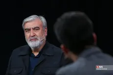 ابراهیم عزیزی: شرایط خلیج فارس تغییر کرده است؛ کسانی که دیروز جولان می‌دادند، امروز از فاصله دور نظاره‌گرند + فیلم