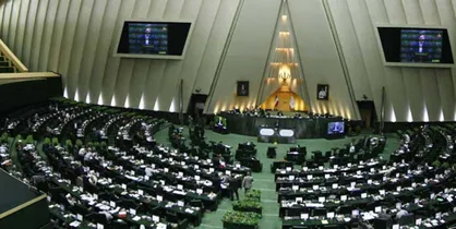 جمع&zwnj;آوری امضا برای بازگرداندن اموال نامشروع مسئولان به بیت&zwnj;المال