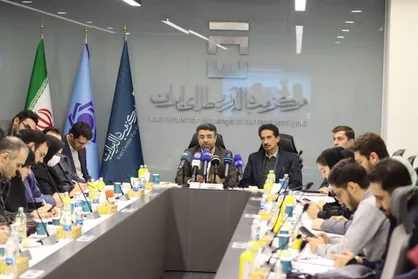 بانک مرکزی و مرکز مبادله هیچ دخالتی در بازار ارز تجاری ندارند/ تمام شرکت&zwnj;های پتروشیمی به زودی ارز خود را عرضه می&zwnj;کنند