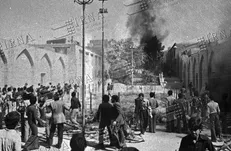 حادثه آتش زدن مسجد جامع کرمان یک رویداد مهم در تاریخ پیروزی انقلاب بود