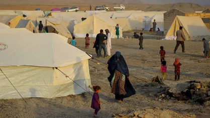 حملات طالبان در بادغیس ۸ هزار خانواده را آواره کرد