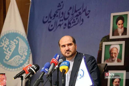 منصوری: ۶۰ درصد آلودگی هوای تهران مربوط به آلاینده&zwnj;های متحرک است/ نوسازی ناوگان با خودروها و موتورسیکلت&zwnj;های برقی در دستور کار دولت است +فیلم