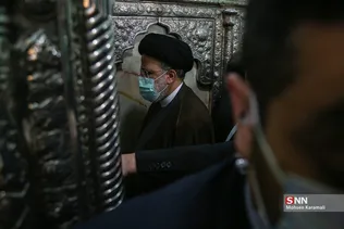 آیت الله سید ابراهیم رئیسی، در قالب سیزدهمین سفر استانی دولت سیزدهم صبح پنجشنبه ۹ دی ۱۴۰۰ وارد شهر مقدس قم شد. مراسم رسمی استقبال از آیت الله رئیسی در بدو ورود وی به شهر مقدس قم، با حضور آیت الله سید محمد سعیدی، استاندار قم و شماری دیگر از مسئولان ارشد استان در حرم بانوی کرامت برگزار شد.