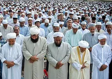 «علمای اهل سنت ایران» رونمایی شد