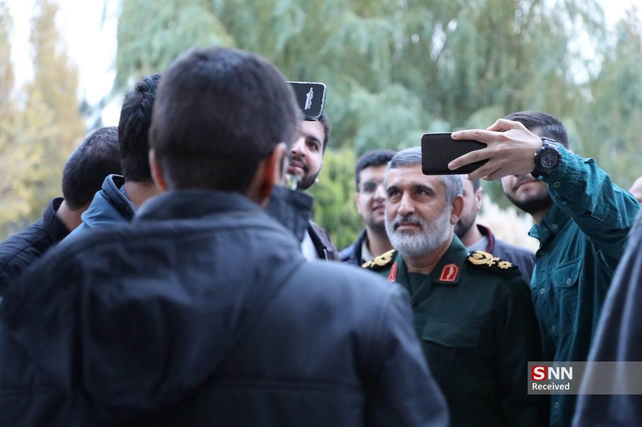 سردار حاجی زاده