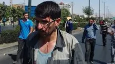 استاندار اراک راسا از نیروهای انتظامی در جهت سرکوب کارگرانی معترض استفاده کرده است/ شخصا دستور پیگیری این ظلم آشکار را صادر کنید