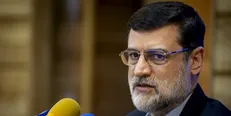 رئیس بنیاد شهید: شهادت ۶۸ دانش آموز بی‌گناه بر اثر بمباران، مظلومیت ایران را به گوش جهانیان رساند