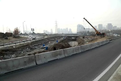 پیشرفت قابل ملاحظه عملیات احداث تقاطع بزرگراه شهید همدانی با بلوار کوهک