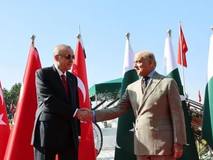 ایران در مسیر ترانزیت قطار باری بین ترکیه و پاکستان
