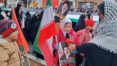 حضور کودکان شهرکردی در راهپیمایی روز قدس به یاد فرشته‌های میناب +فیلم