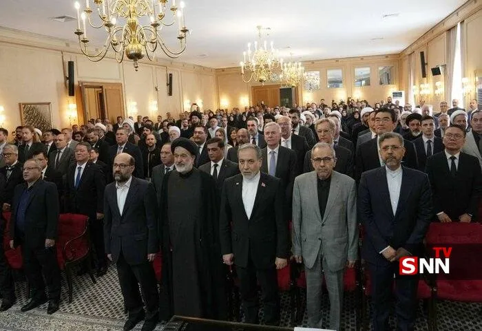 افتتاح رویداد «محرم و عاشورا در آیینه اسناد وزارت امور خارجه» با حضور عراقچی