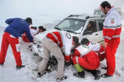 سلیمی از امدادرسانی به مسافران زمستانی در ۵۵ محور کوهستانی خبر داد