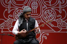 نوای تنبور نوازان نوجوان در تالار رودکی