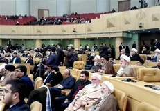اعضای کمیسیون دانشجویی همه ملت‌های آزادی‌خواه دنیا را به مبارزه با استکبار دعوت کرد