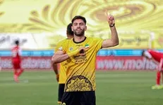 هافبک مدنظر استقلال با سپاهان تمدید کرد