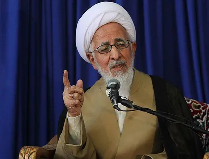 سردار سلیمانی را ناجوانمردانه شهید کردند / اصل جنگ ما با کفار بخاطر پایبند نبودن آنها به حقوق بشر است