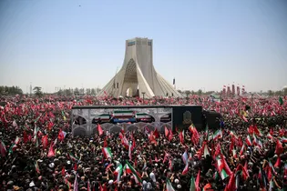 مراسم تشییع پیکر رهبر شهید انقلاب در تهران (۳)
