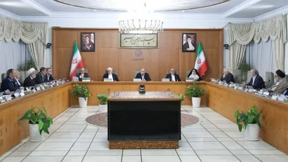 تأکید پزشکیان بر اهمیت اقتصاددریا&zwnj;محور و برتری در خلیج فارس / انتصاب استاندار جدید هرمزگان