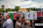 آیین تشییع پیکر شهیده معصومه کرباسی، اولین بانوی ایرانی شهید در راه قدس و حجت‌الاسلام شهید محمد صباحی، امام جمعه کازرون امروز یکشنبه ۶ آبان ۱۴۰۳ با حضور پرشور مردم شیراز برگزار شد.