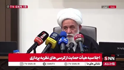 آیت&zwnj;الله رشاد: رهبر انقلاب در اوج تهدید&zwnj;ها و خطر به حرم حضرت امام رفتند و نماز خواندند انگار نه انگار؛ یعنی شما یاوه می&zwnj;گویید ما نمی&zwnj;ترسیم