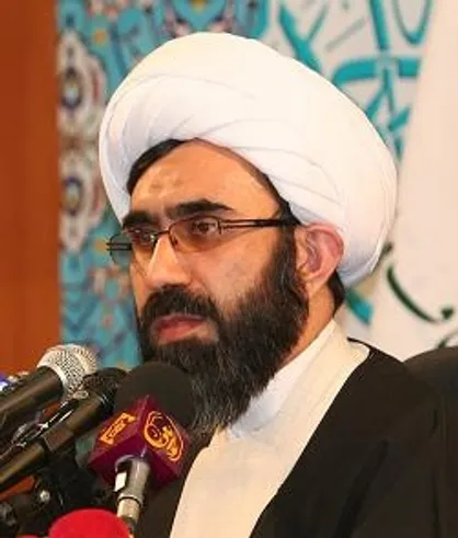 برگزاری آیین غبارروبی با حضور خانواده شهدای مدافع حرم