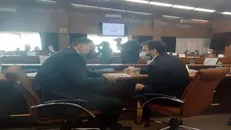 جلسه مدیرعامل استقلال و پرسپولیس در مجموعه انقلاب
