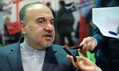 ضعف مدیریت وزیر ورزش و بحران در تراکتورسازی و استقلال به مجلس کشید