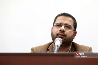 اکران مستند مردم نامحرم اند در دانشگاه تهران
