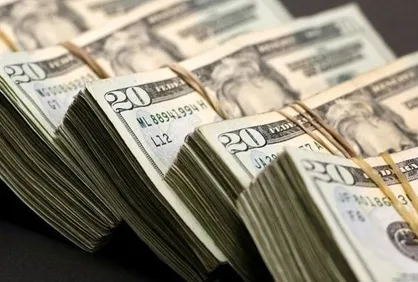 کاهش قیمت دلار و سکه پس از وعده رئیس کل بانک مرکزی
