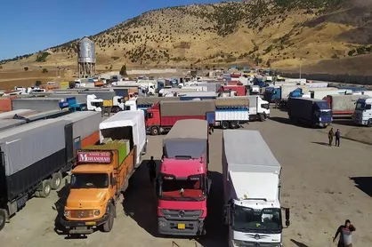 واردات مستقیم کالا در سیرانبند درآمد مرزنشینان را افزایش می&zwnj;دهد