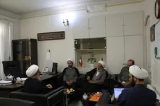 حوزه علمیه می‌تواند در قانون‌گذاری موثر باشد