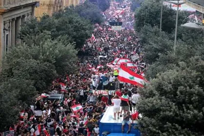 پنجمین روز ناآرامی&zwnj;های لبنان؛ میان مقامات و احزاب این کشور چه می&zwnj;گذرد؟