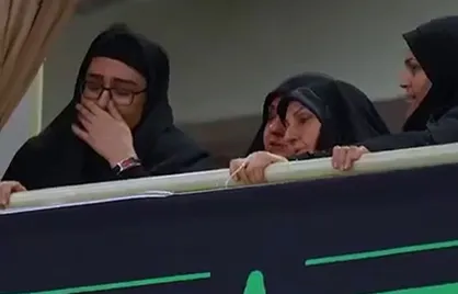 پنجره متفاوتی از دومین شب مراسم عزاداری ایام شهادت حضرت فاطمه&zwnj;زهرا سلام&zwnj;الله&zwnj;علی&zwnj;ها در حسینیه امام خمینی (ره)
