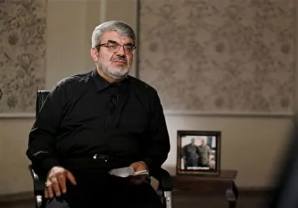 مسیحی&zwnj;ها و دروزی&zwnj;ها مثل پروانه دور حاج قاسم می&zwnj;گشتند