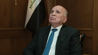 وزیر خارجه: اگر جنگ علیه ایران تا پایان سال ادامه یابد، با مشکل پرداخت حقوق مواجه می&zwnj;شویم
