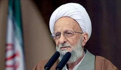 همه مردم برای شفای آیت&zwnj;الله مصباح دعا کنند
