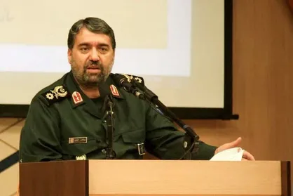 سردار قریشی: سردار سلیمانی فرمانده&zwnj;ای بود که خود را سرباز می&zwnj;دانست / جای جای وصیت نامه شهید سلیمانی برگرفته از قرآن و احادیث ائمه است + فیلم