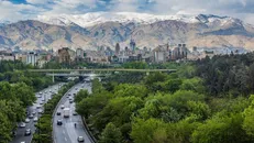 هوای تهران قابل قبول است