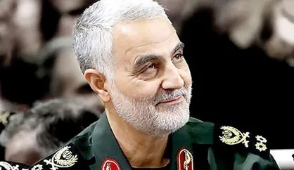 ماجرای حضور غافلگیر کننده سردار سلیمانی در یک جلسه مهم شبانه