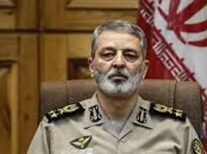فرمانده کل ارتش از گروه واکنش سریع پدافند هوایی بازدید کرد