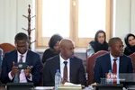 دیدار و نشست وزیر روابط و همکاریهای آفریقای جنوبی با وزیر امور خارجه ایران