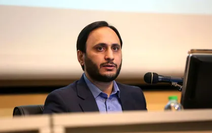 بهادری&zwnj;جهرمی از رویداد سراسری تولید محتوای دیجیتال بسیج بازدید کرد