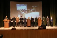 تربیت دانشجویانی در تراز انقلاب اسلامی را در کنار توسعه علمی دنبال می‌کنیم