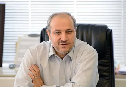 مناف هاشمی: همه جای دنیا چهره&zwnj;های اقتصادی و توانمند به یاری ورزش می&zwnj;آیند