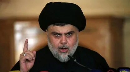 مقتدی صدر سخنرانی در مراسم شهادت پدرش را نیمه تمام رها کرد