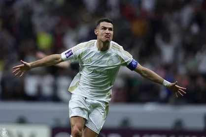 913 گل و ادامه رؤیا؛ رونالدو به رکورد 1000 گل نزدیک&zwnj;تر شد / cr7 بازیکن