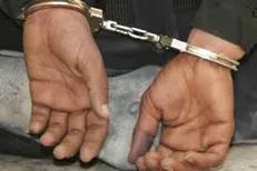 سرقت لوازم خودرو با مینی بوس سرقتی